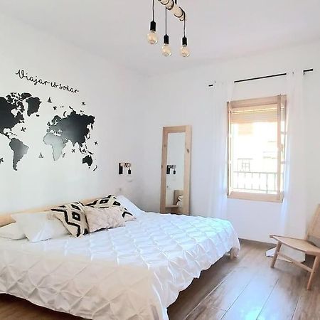 Limerencia: tu hogar en este blanco pueblo Frigiliana Exterior foto